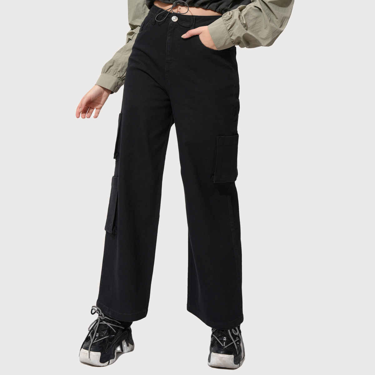 Tokyo Talkies Women's Wide Leg Cargo Stretchable Jeans - 32