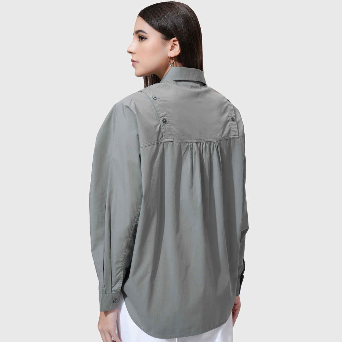 Tokyo Talkies Women's Solid Dropshoulder Oversized Fit Shirt | Grey - S