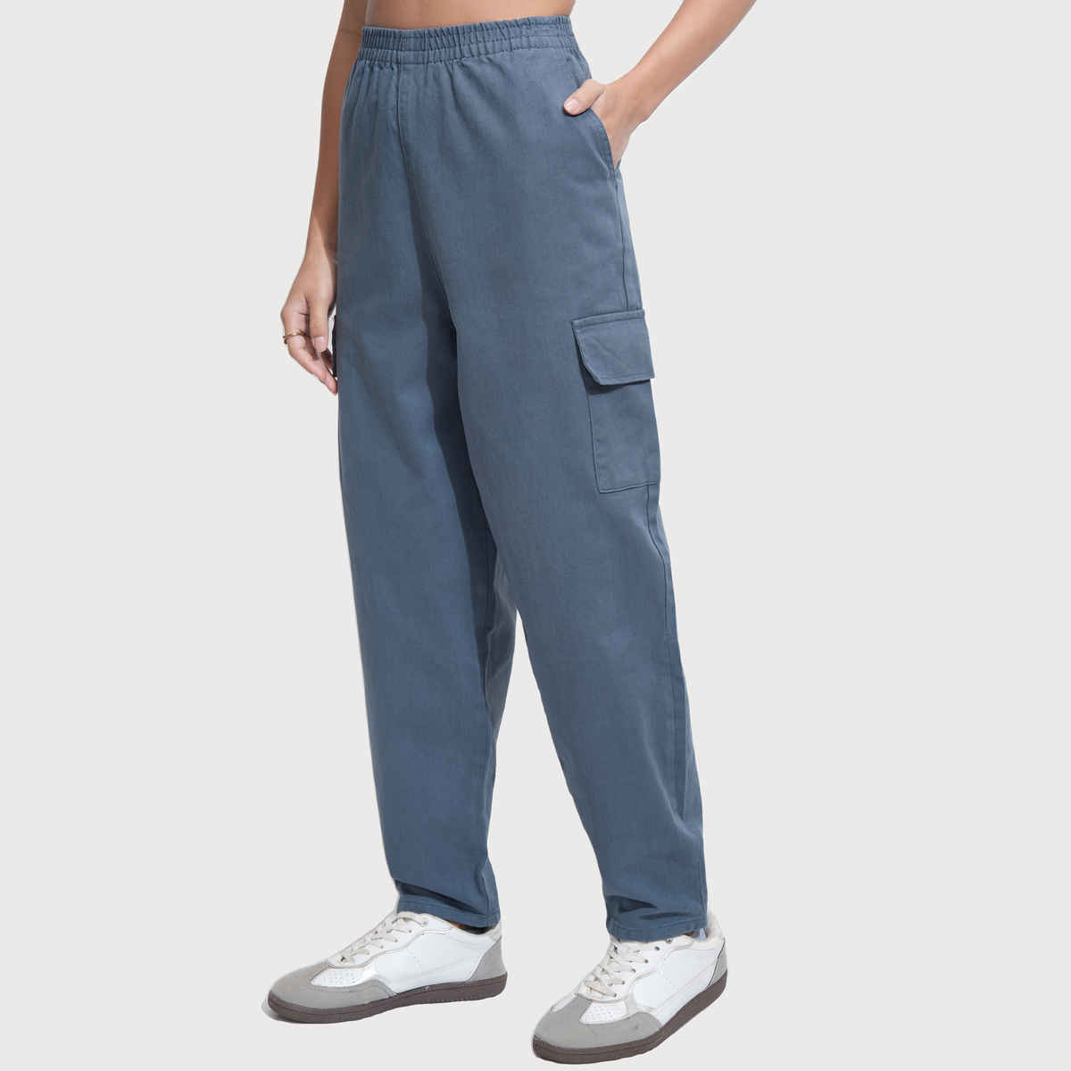 Tokyo Talkies Women's Mid Rise Mom Fit Cargo Trouser | Blue - XL