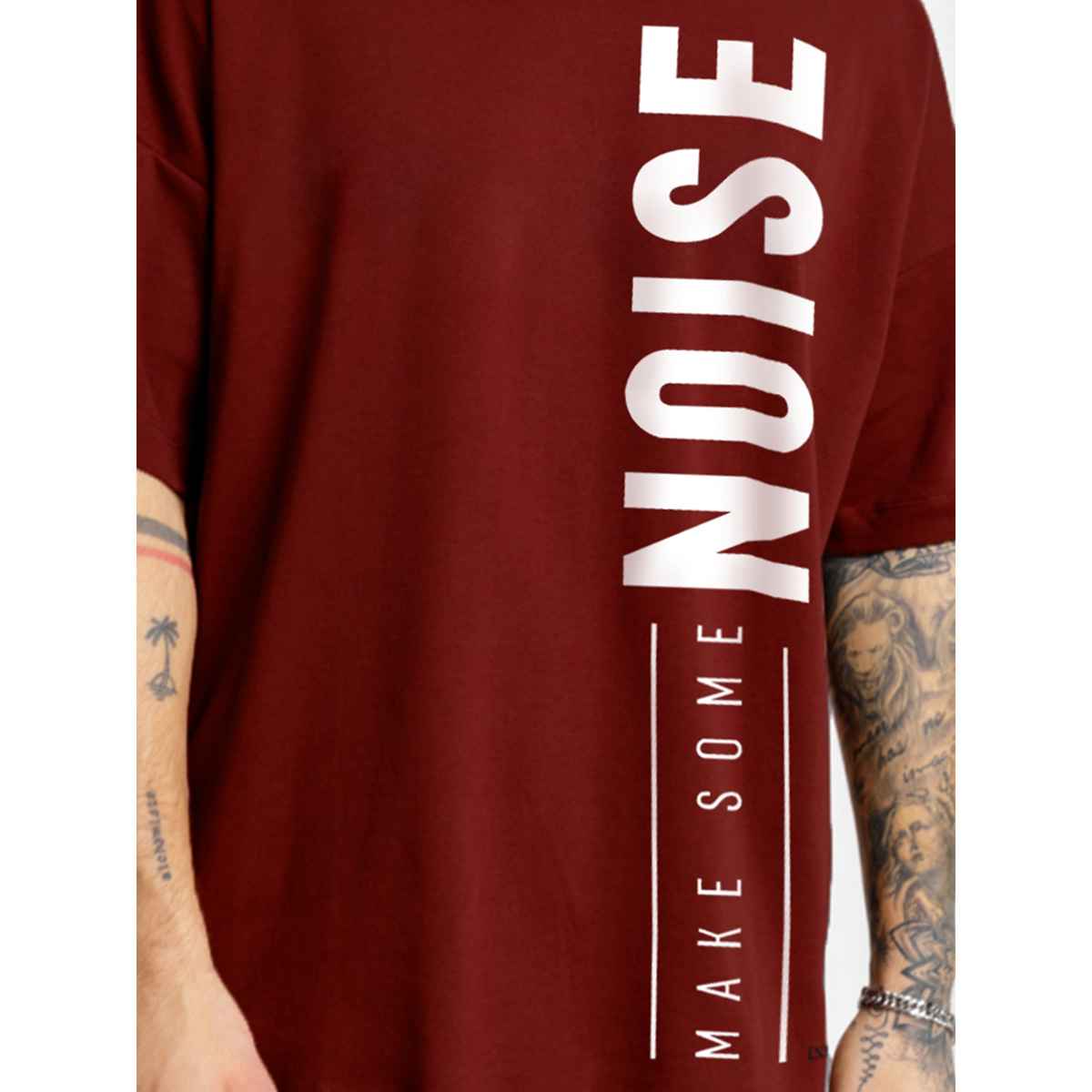 De Tees Men's Oversize T-shirt | M-OST-MAROON-MAKE-SOME-NOISE | Maroon - S