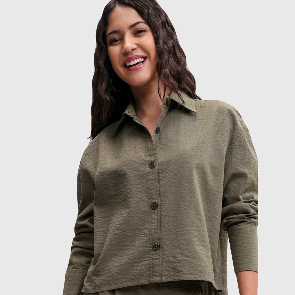 Tokyo Talkies Women's Yd Stripe Seersucker Shirt | Green - M