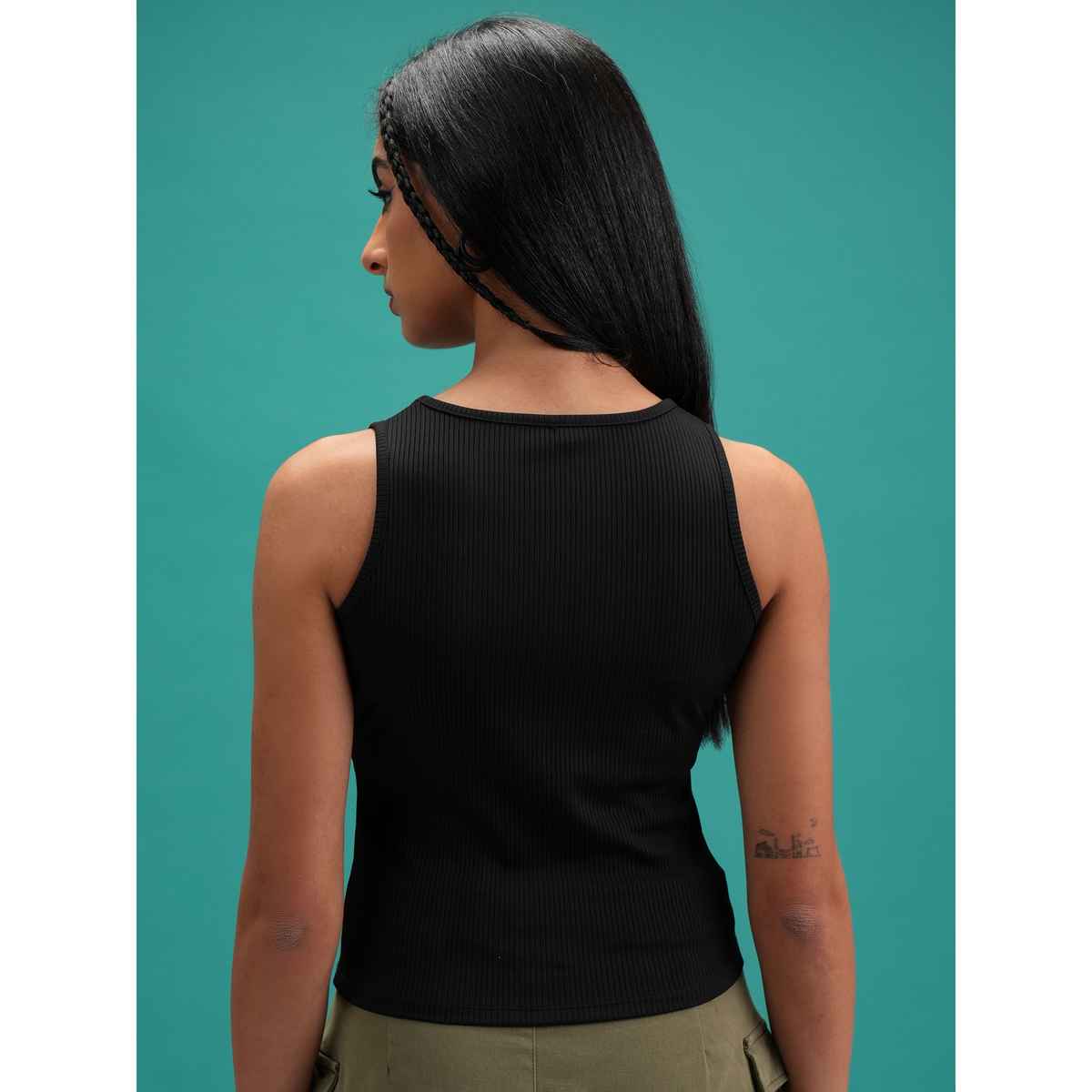 Tokyo Talkies Women's Solid Ribbed Cropped Tank Top | Black - S