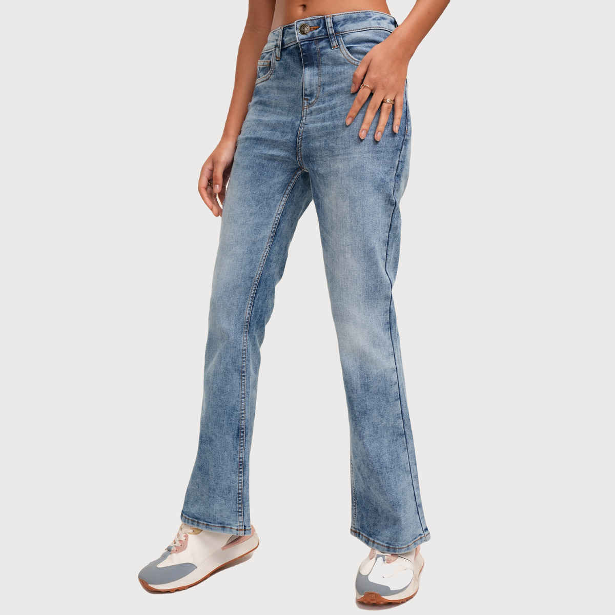Tokyo Talkies Women's Washed Straight Fit Jeans - 32