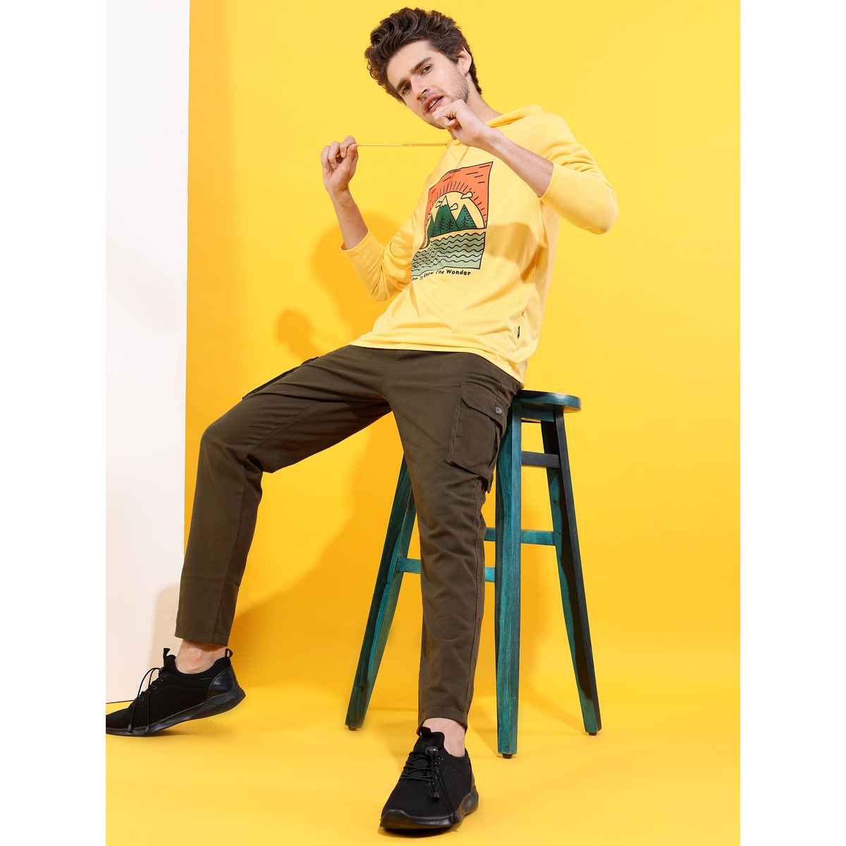 Highlander Men's Slim Fit Easy Wash Cargos Trouser | Olive Green - 30