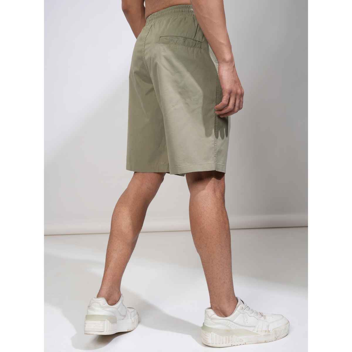 Highlander Men Knee Length Solid Regular Fit Shorts | Green - 36