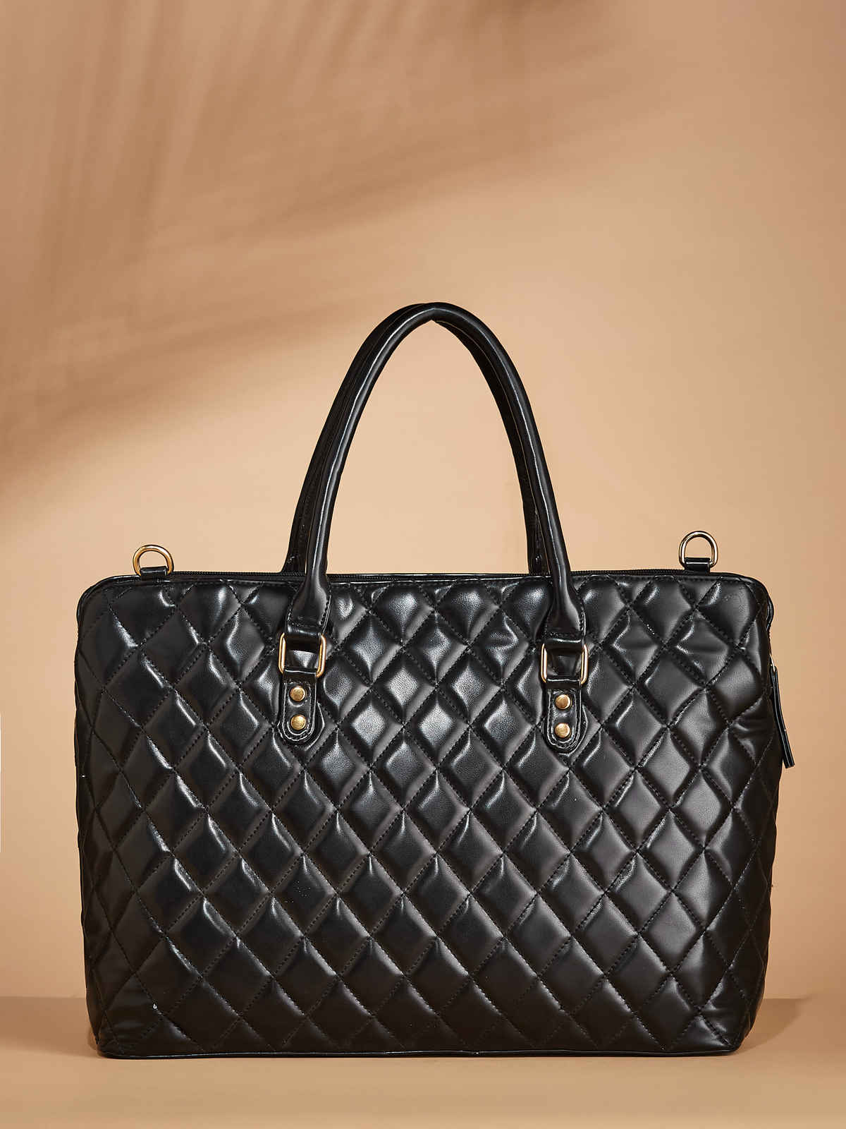 Fargo Women Classic Black Handbag