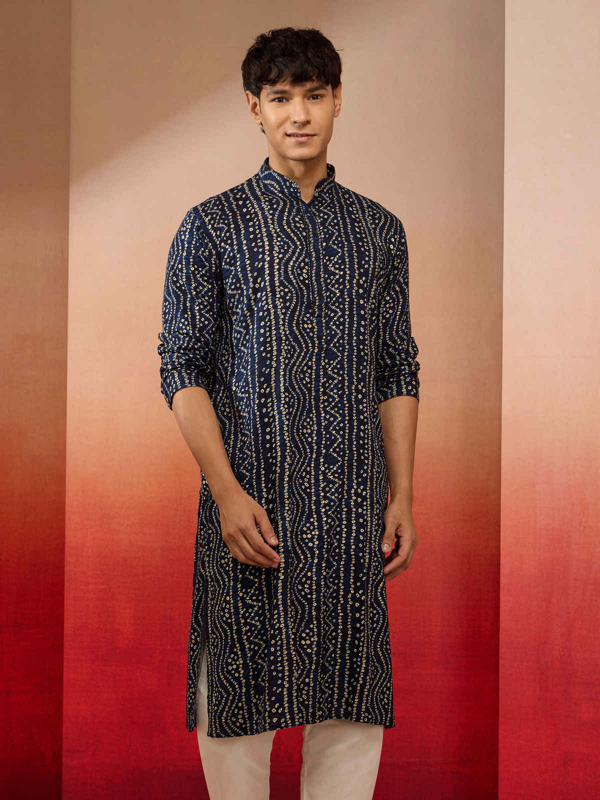 Vastramay Men's Navy Blue Bandhani Rayon Kurta | M