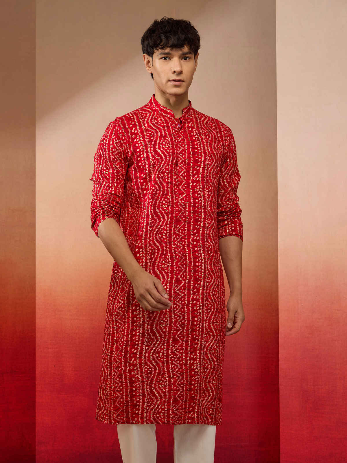 Vastramay Men's Red Bandhani Rayon Kurta | L