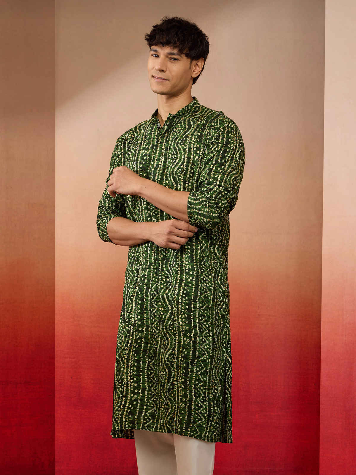 Vastramay Men's Green Bandhani Rayon Kurta | XL