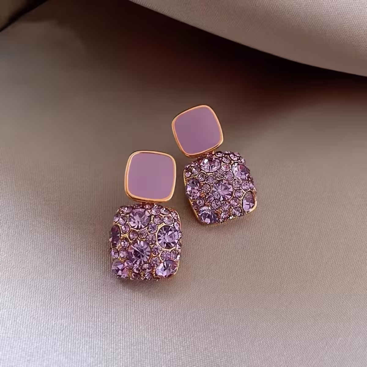 BeautyNX Lavish Sparkle Studs Earrings | Gold | BNX-EAR-0004