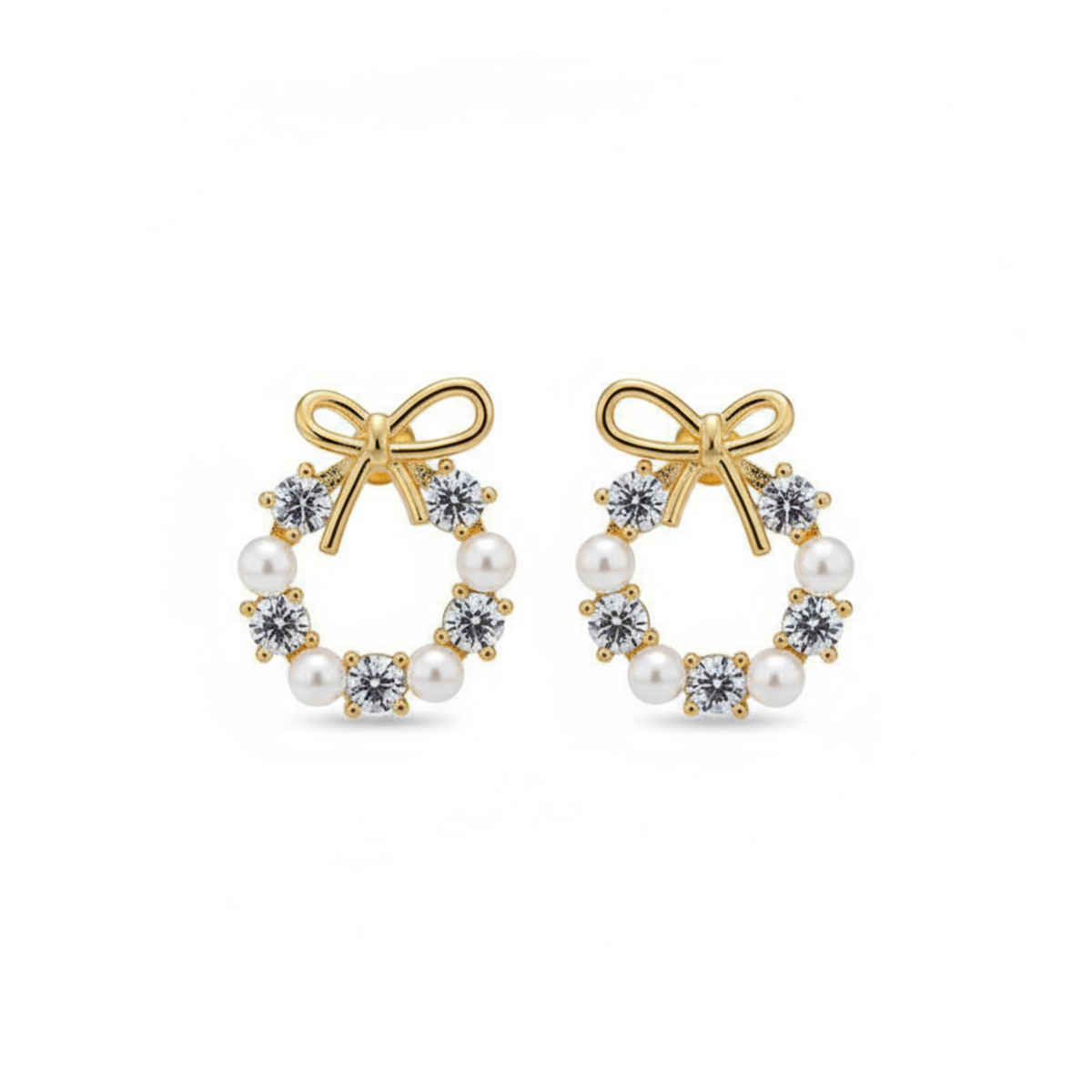BeautyNX Festive Wreath Studs Earrings | Gold | BNX-EAR-0009