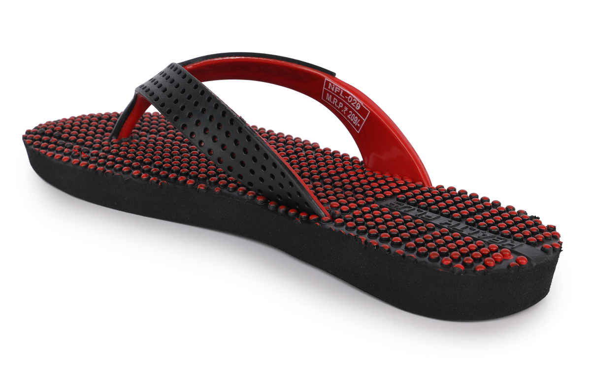 Action Slipper For Women | Nfl-29 Black-Red - UK-5