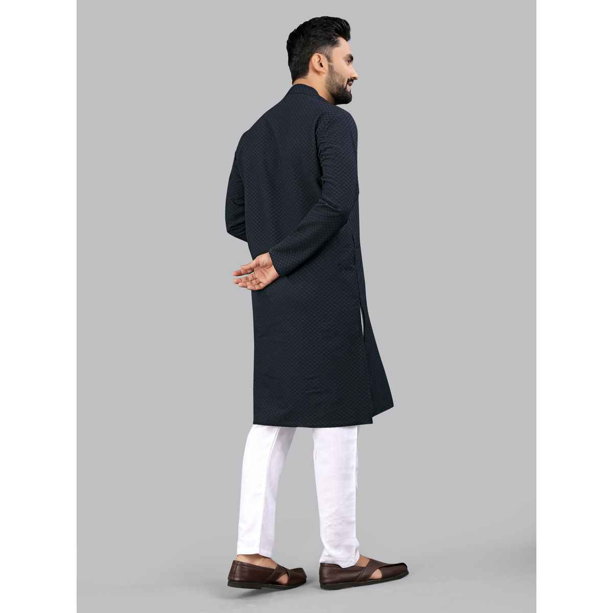 Allan Peter Men's Embroidery Long Kurta - Navy Blue | L