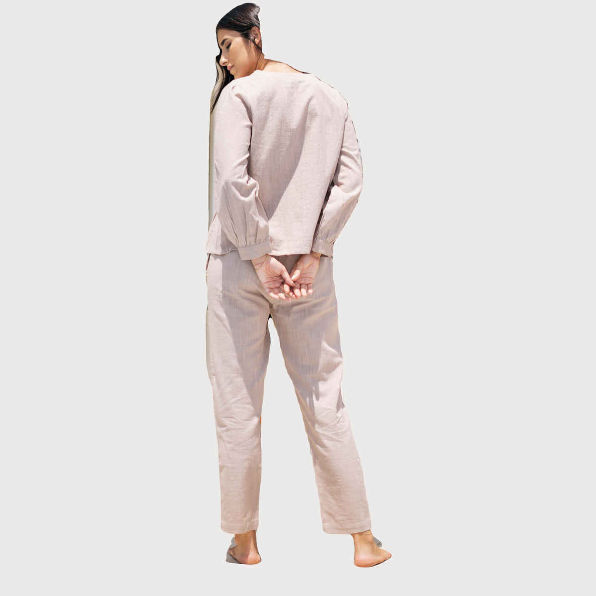 Sanskrutihomes V-Neck Pure Cotton Night Suit | Light Pink | L