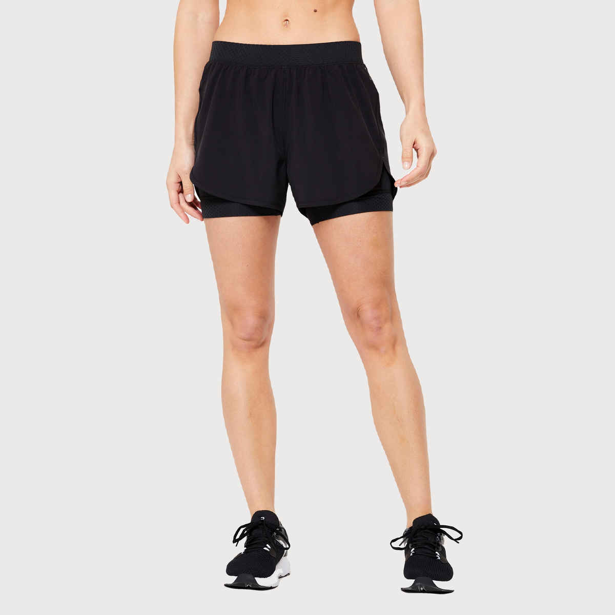 Decathlon | Domyos WoMen's Gym Shorts 2-in-1 Anti-Chafing | Black - M