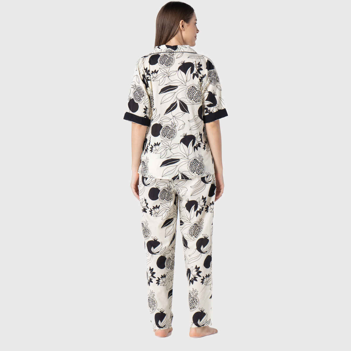 Sanskrutihomes Women Tropical Multicolor Printed Pure Cotton Night Suit SE-NSP-738 | M