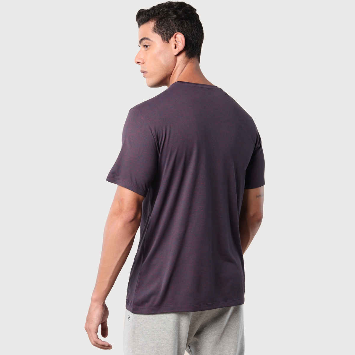 CULT Men's Move All Day Purple Comfortech T-shirt | Purple | S