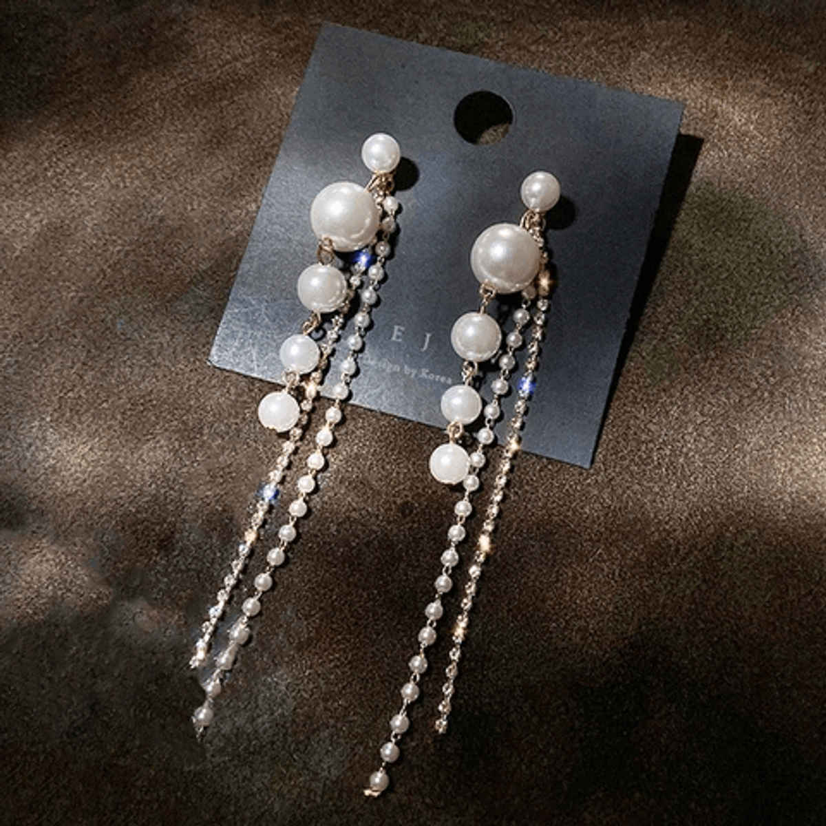 Estailo Fashion Perky Pearl Long Chain Earrings | Off White
