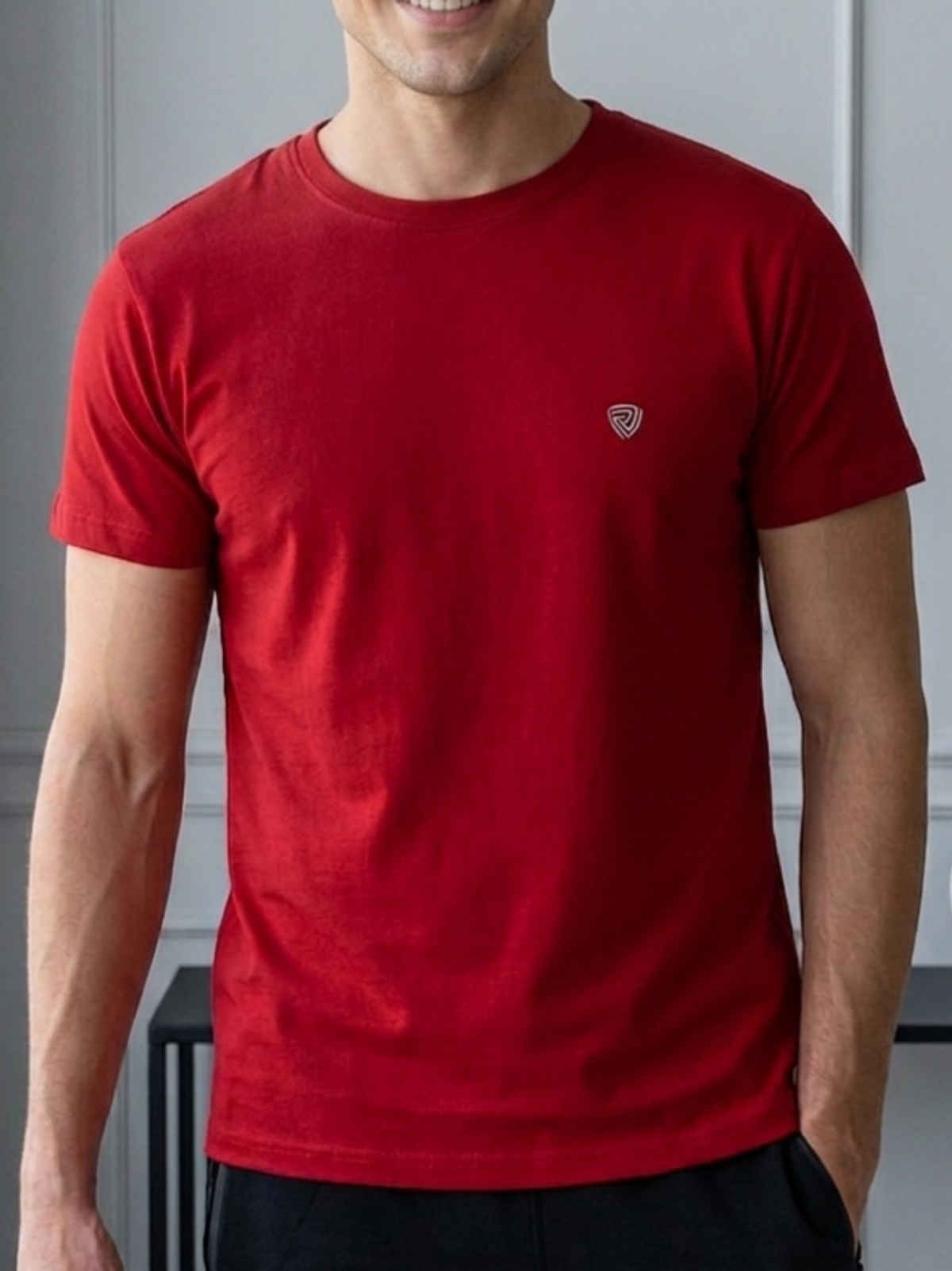 Lux Cozi Men s Ultimate Comfort & Style Round Neck Cotton T-shirt | Red | Size | L