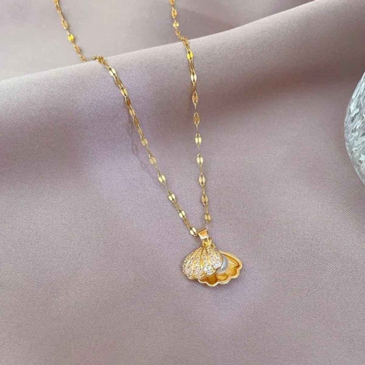 Estailo Fashion Women's Jewellery Necklace & Pendants Gold One Size | N0000402