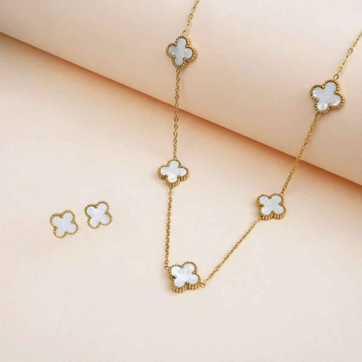 Estailo Fashion Women's Jewellery Gift Hamper White | Women's Day