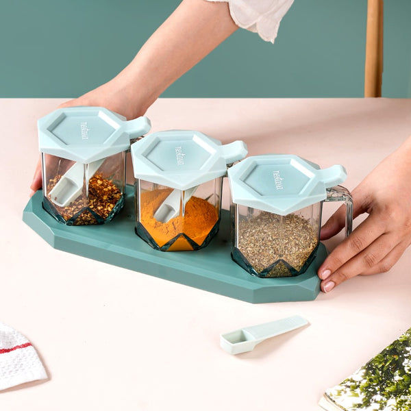Nestasia Set of 3 Spice Jars With Spoons Green