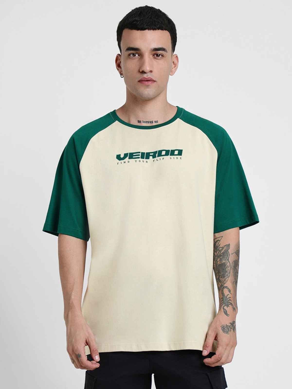 Veirdo Pure Cotton Oversized Fit Round Neck Swanwhite & Green Printed T-Shirt For Men - XXL