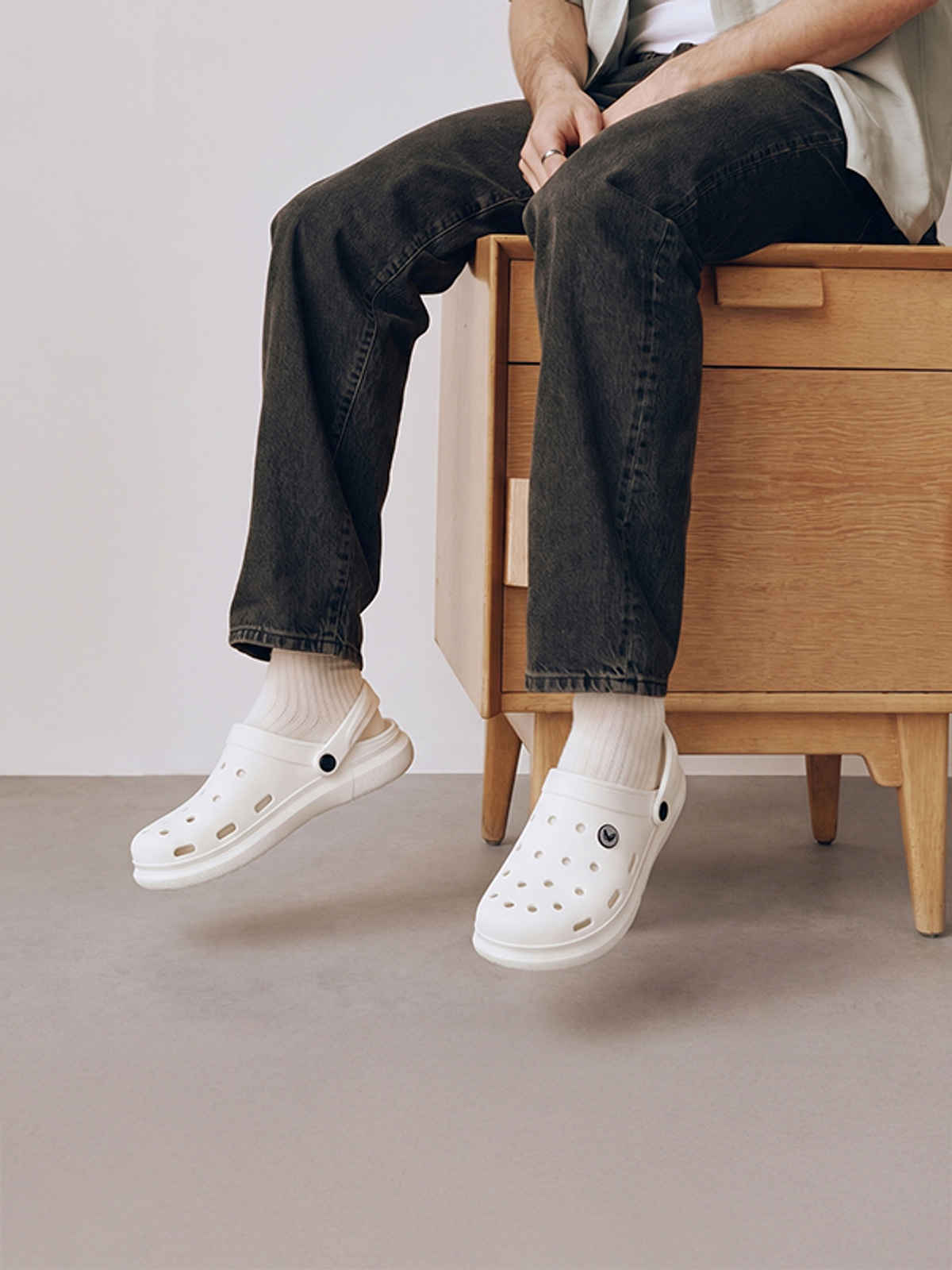Walkaroo Men's Clogs - WC4843 White UK7