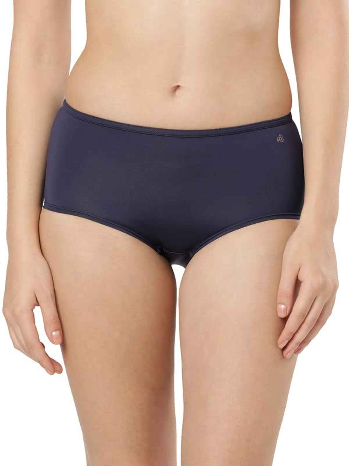 Jockey 1847 Women's Soft Touch Microfiber Nylon Elastane Stretch Underwear Brief Panty | Black-L