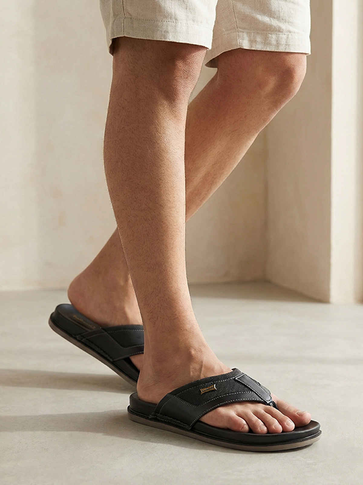 Walkaroo Men's Daily Wear Comfort Sandals - WE1020 Black UK10