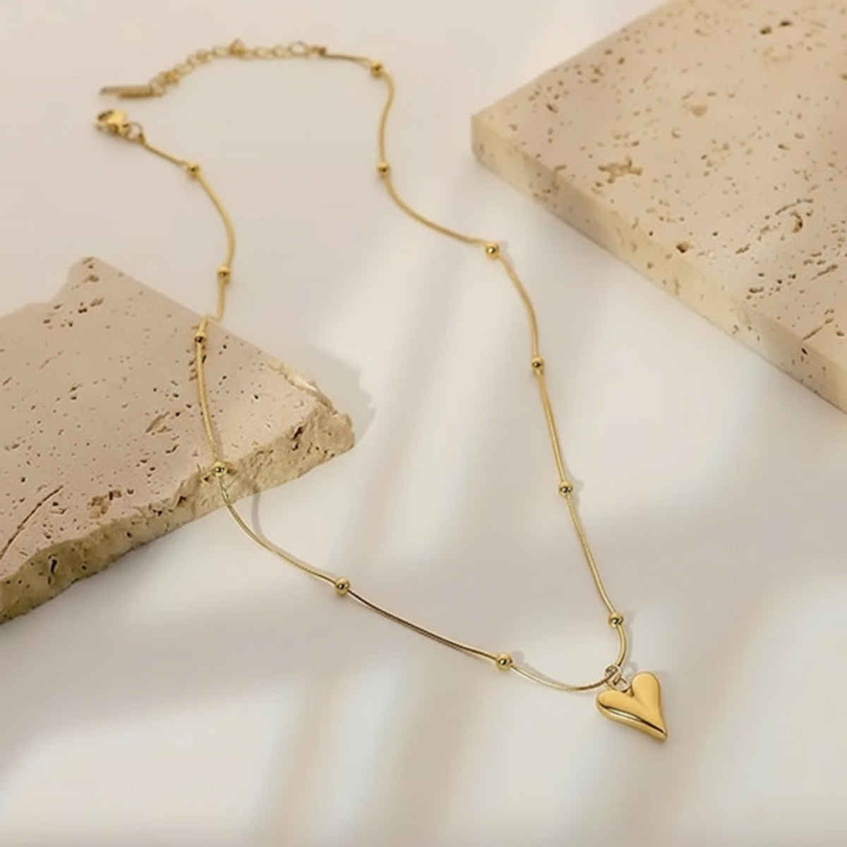 Estailo Fashion Women's Jewellery Necklace & Pendants Gold | One Size