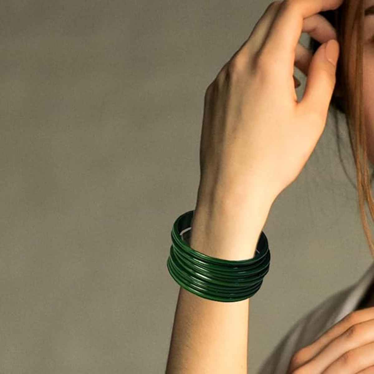 NVR Traditional Green Glass Bangle Chudi for Women & Girls Fashion Glossy | Size: 2.4
