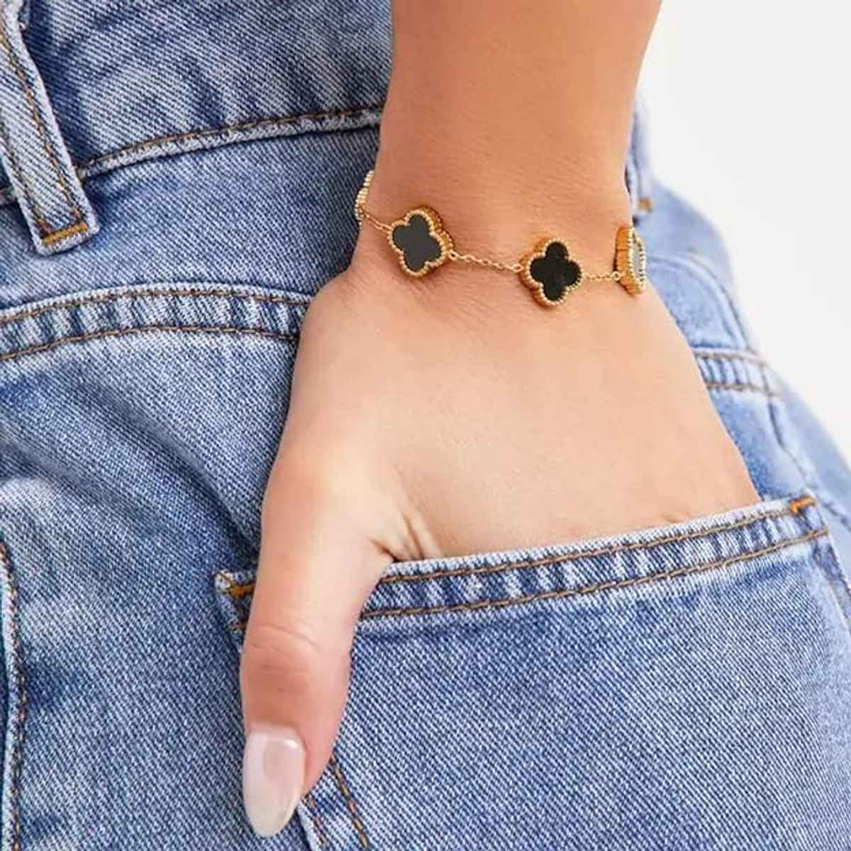 Beautynx AntiTarnish Black Clover Bracelet | BNX-BR-0018 - Black