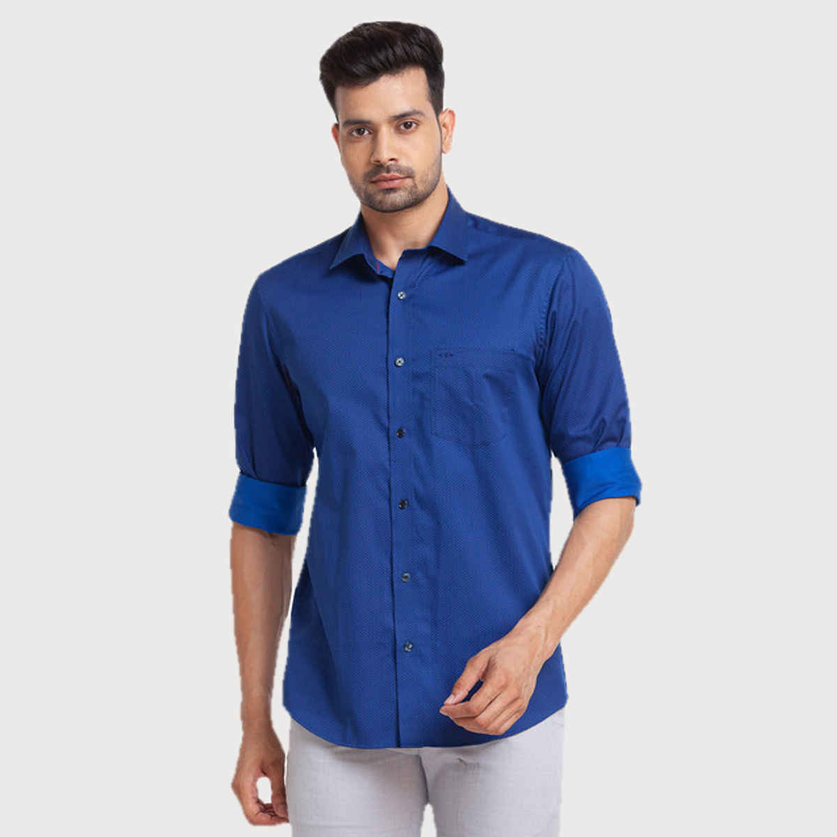 Color Plus Men's Pure Cotton Tailored Fit Spread Collar Full Sleeve Casual Shirt | Blue | M