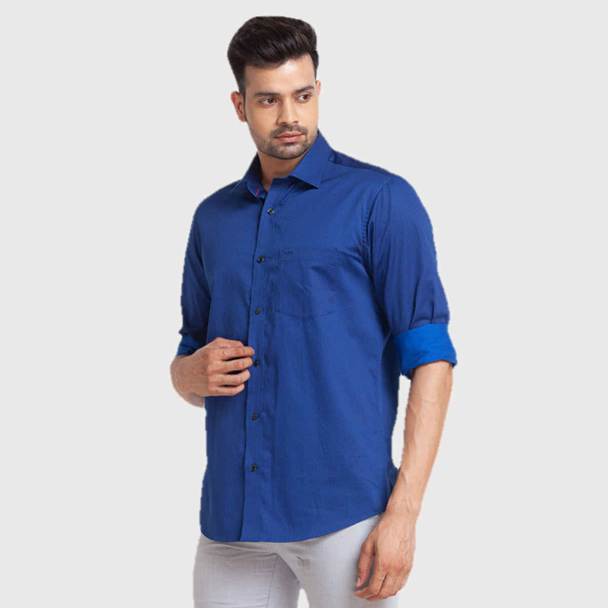 Color Plus Men's Pure Cotton Tailored Fit Spread Collar Full Sleeve Casual Shirt | Blue | M