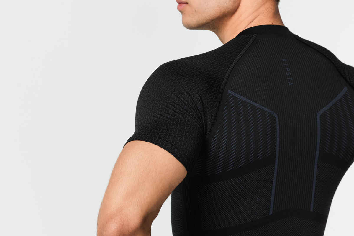 Decathlon | Kipsta Men's Football Short Sleeve Compression Base Layer T-shirt | Black - L