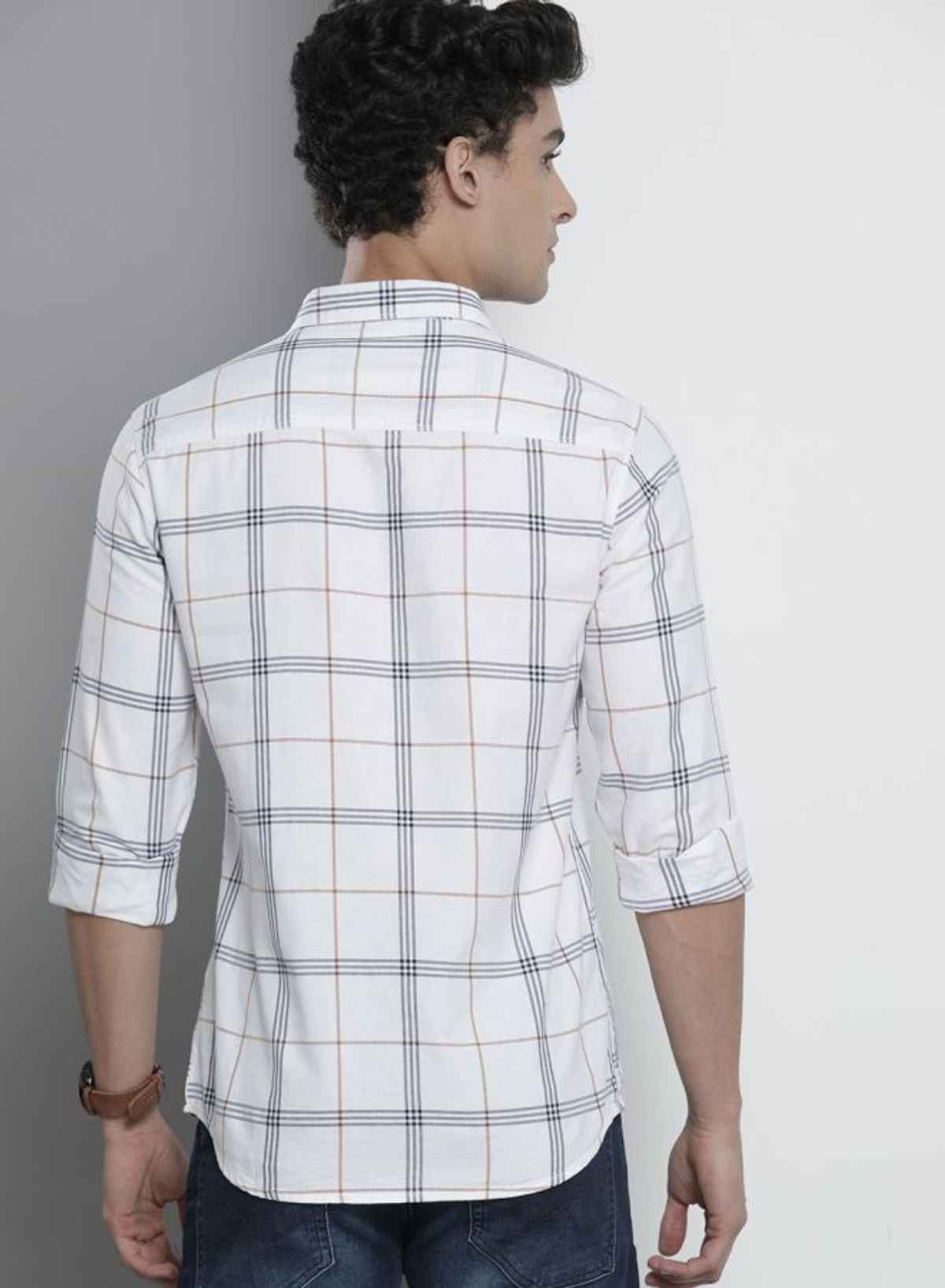 The Indian Garage Co Men's Slim Fit Checked Casual Shirt | White - L