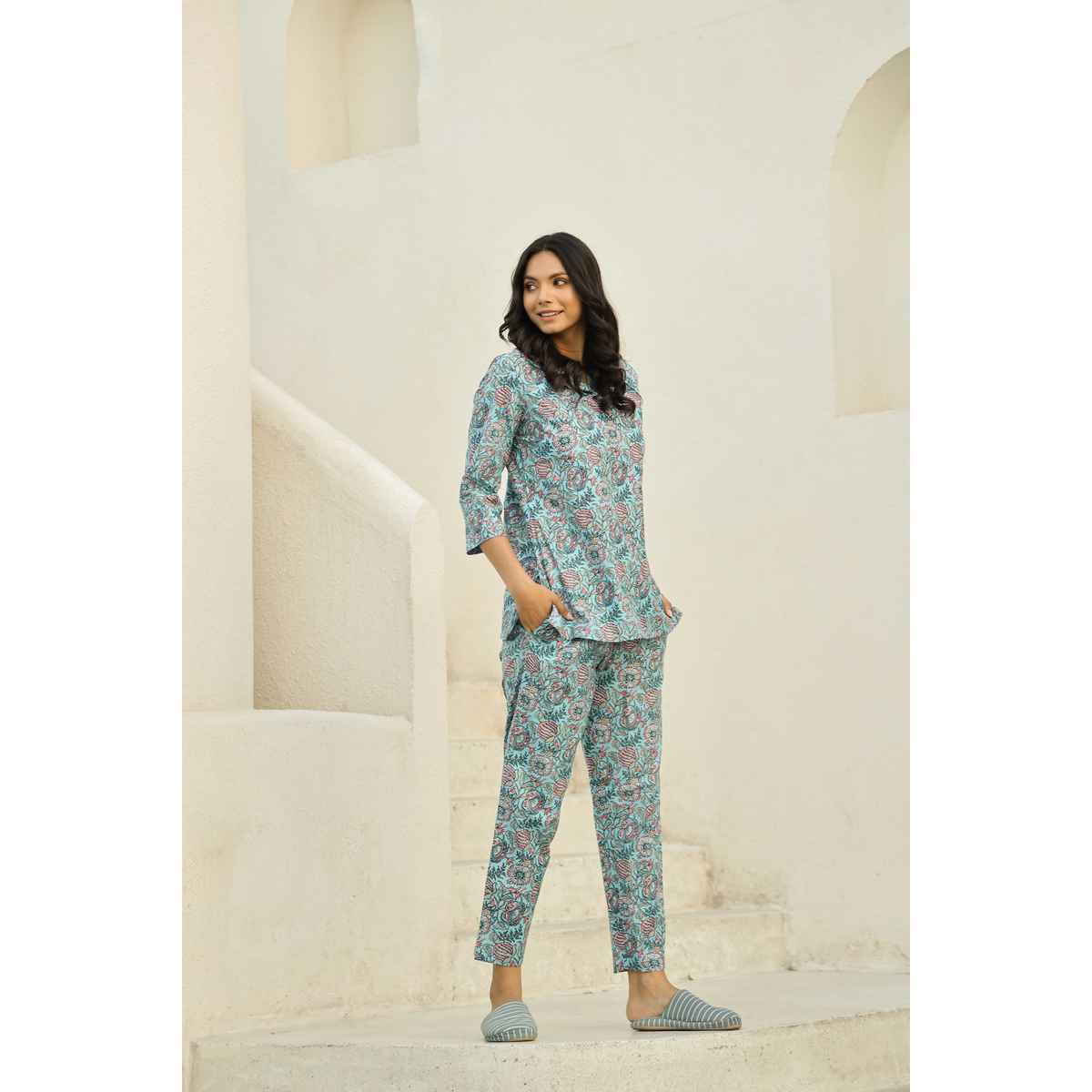Sanskrutihomes Women's Printed Pure Cotton Night Suit | Turquoise Blue - L