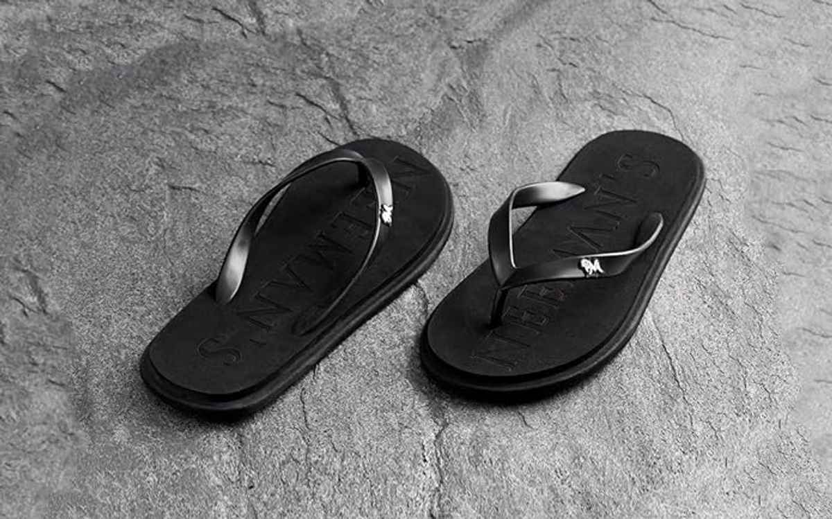 Neemans Unisex Eco Classic Slippers | Black - UK 8