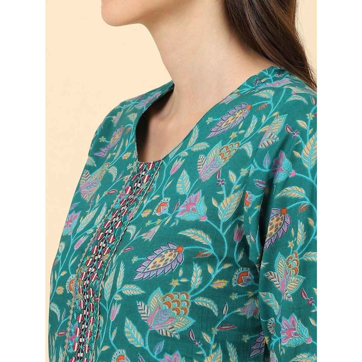 Varanga Women's Floral Printed Straight Kurta | VKUR1867 | Turquoise Blue - M