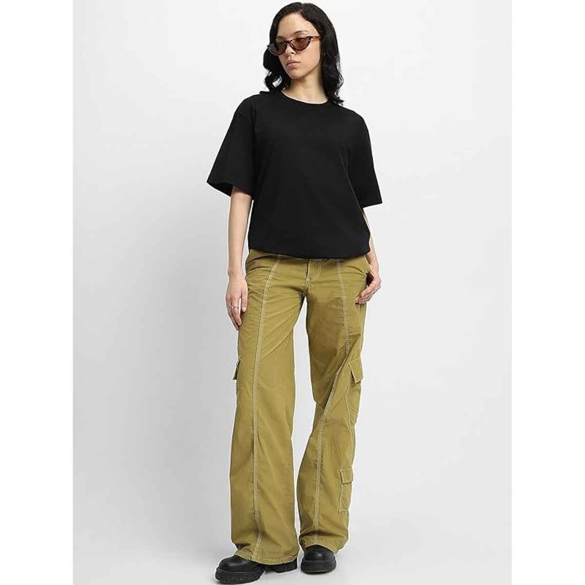 Juneberry Black Oversized Fit Round Neck T-shirt for Women - S