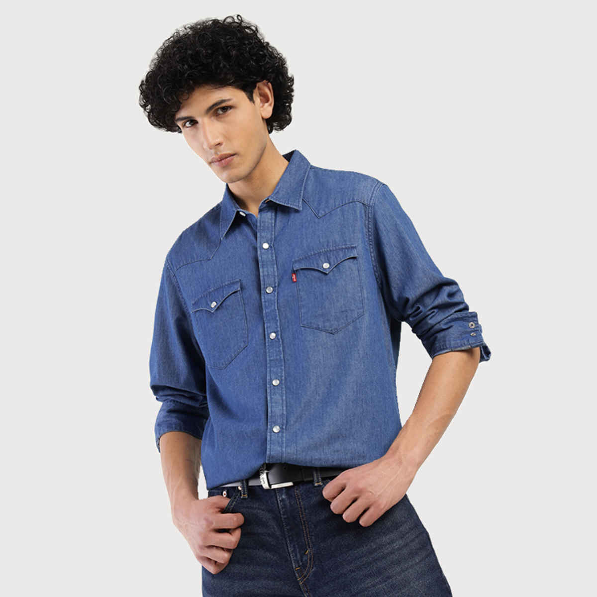 Levi's Men's 100% BCI Cotton Denim Shirt | Light Denim Blue - M