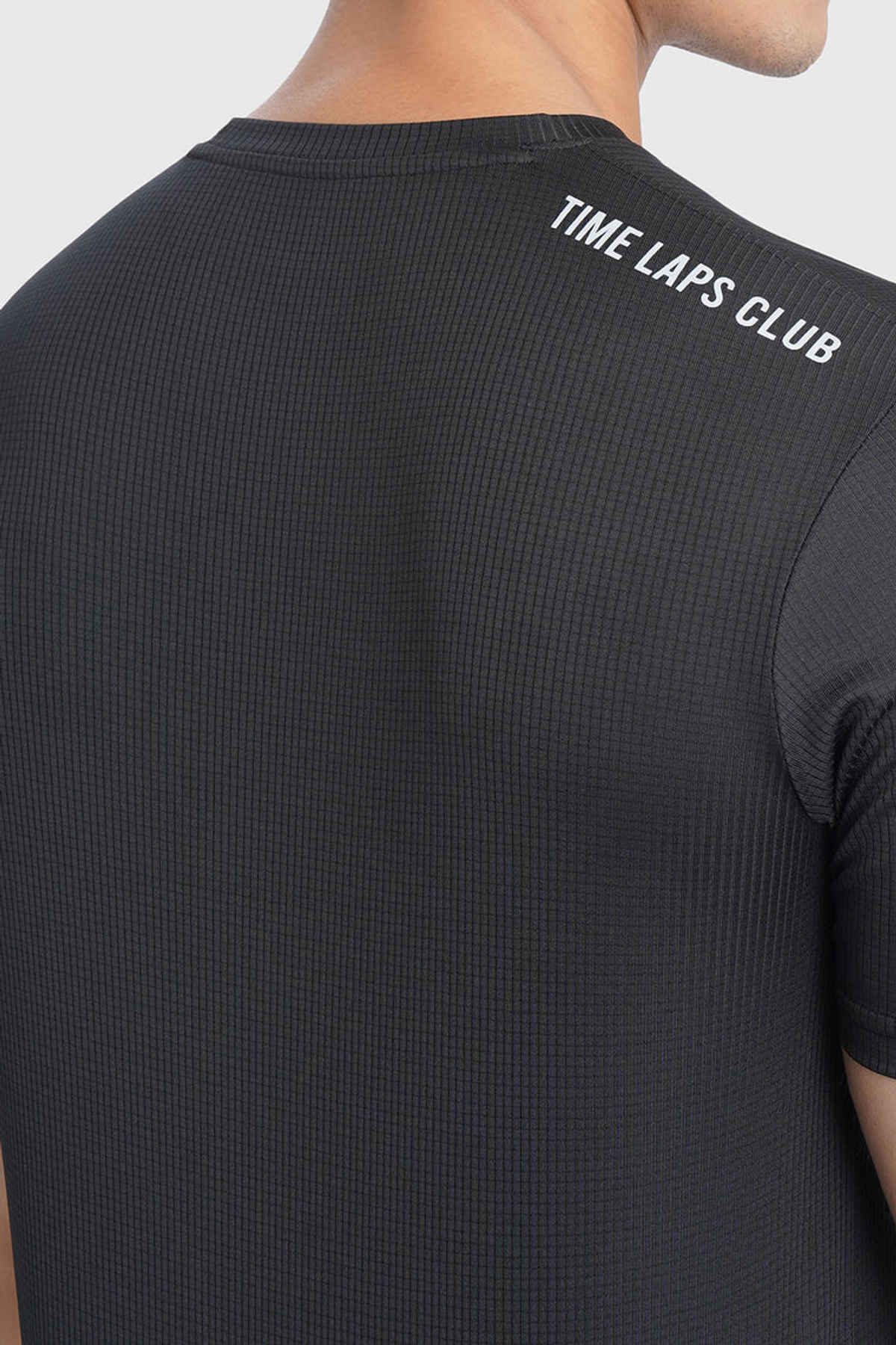 FUAARK Men's Checks Round Neck Slim Fit Gym & Active Wear Sports T-shirt | Black - L