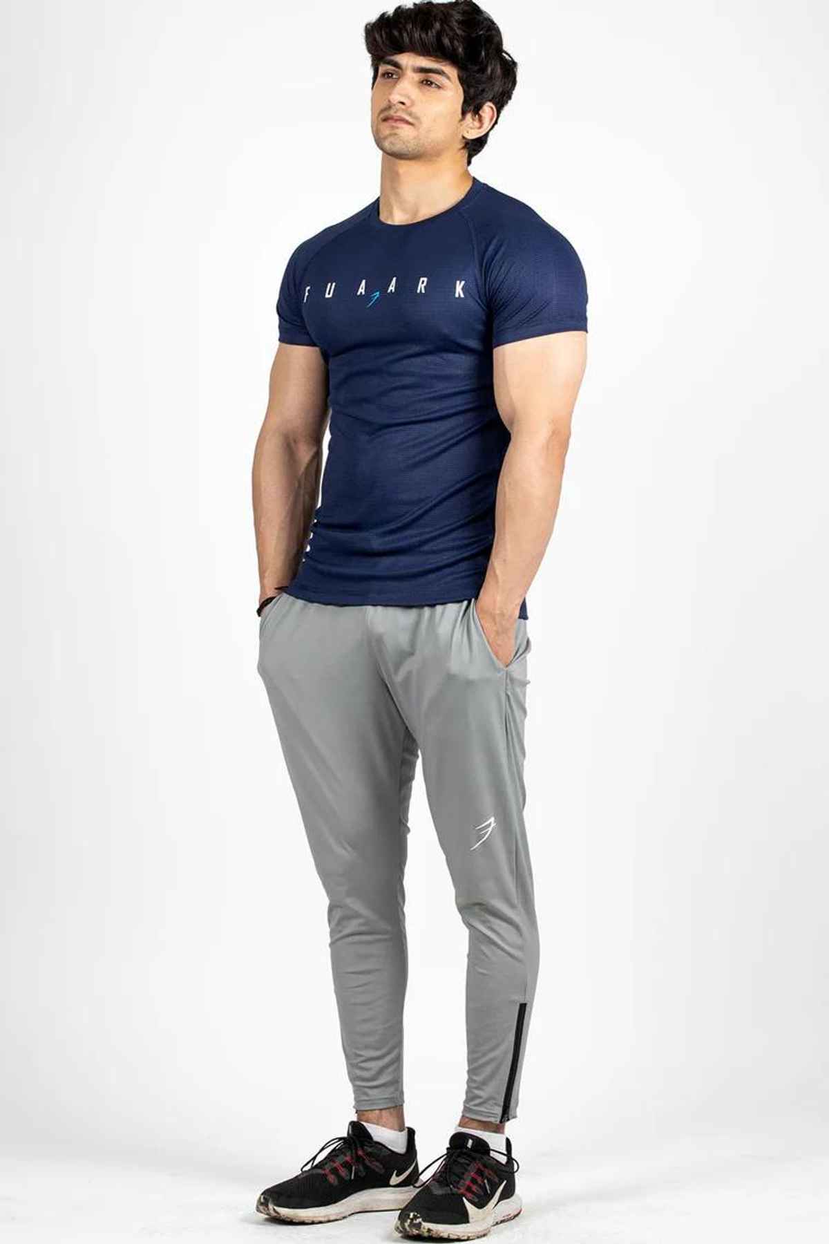 FUAARK Men's Checks Round Neck Slim Fit Gym & Active Wear Sports T-shirt | Navy Blue - L