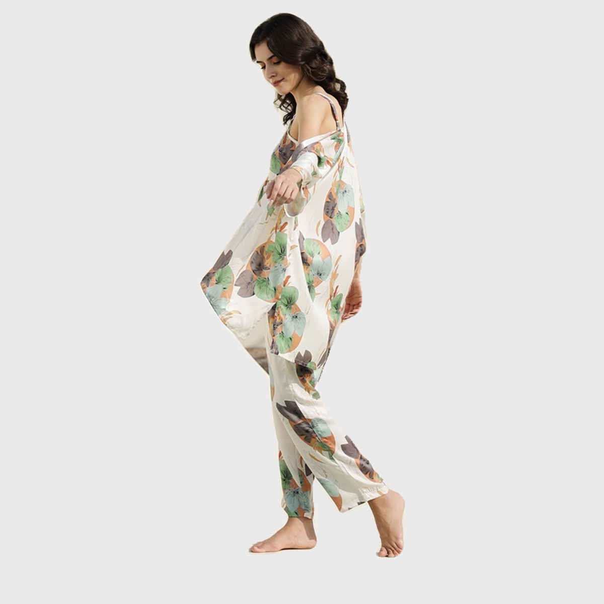 Sanskrutihomes Women Multicolor Printed Night Suit SE-NSP-690 | M