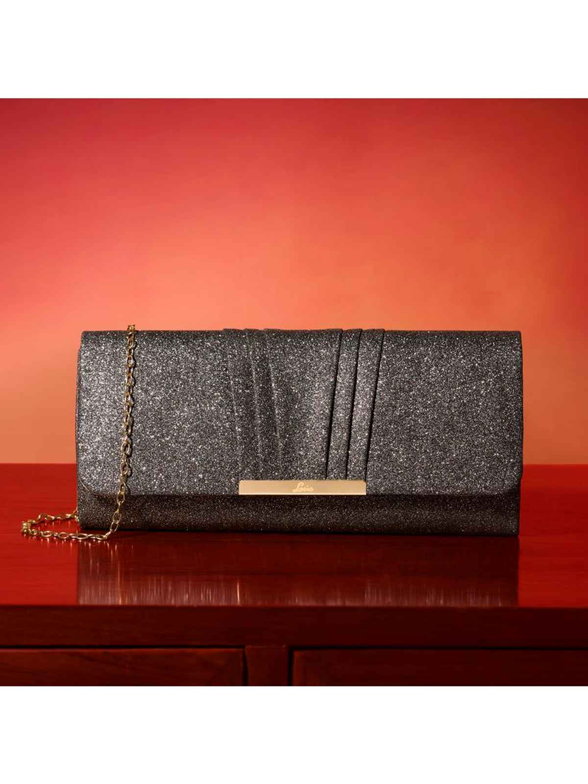 Lavie Scarlet Clutch Women Gift Set