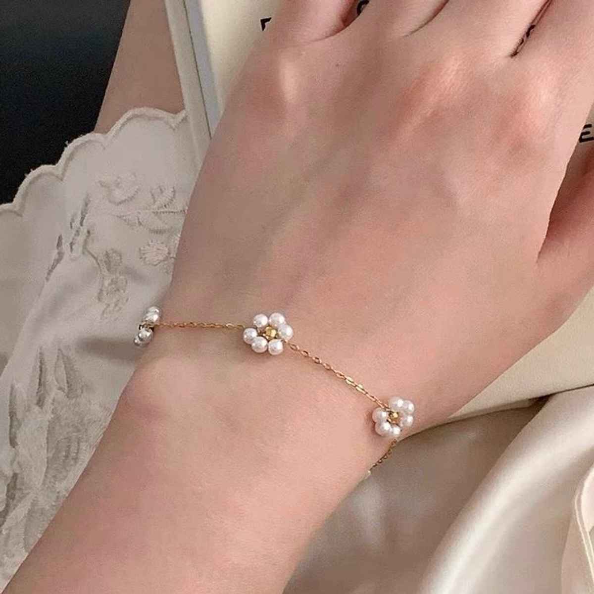 Beautynx Pearl Blossom Bracelet | BNX-BR-0005 - Gold