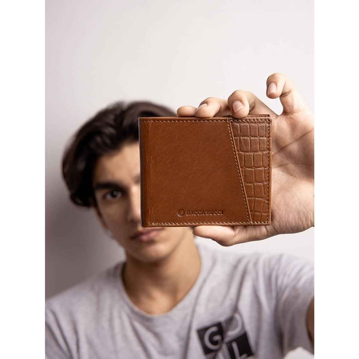 Bacca Bucci Men's Textured Genuine Leather Bi-Fold Wallet | Brown - Free Size