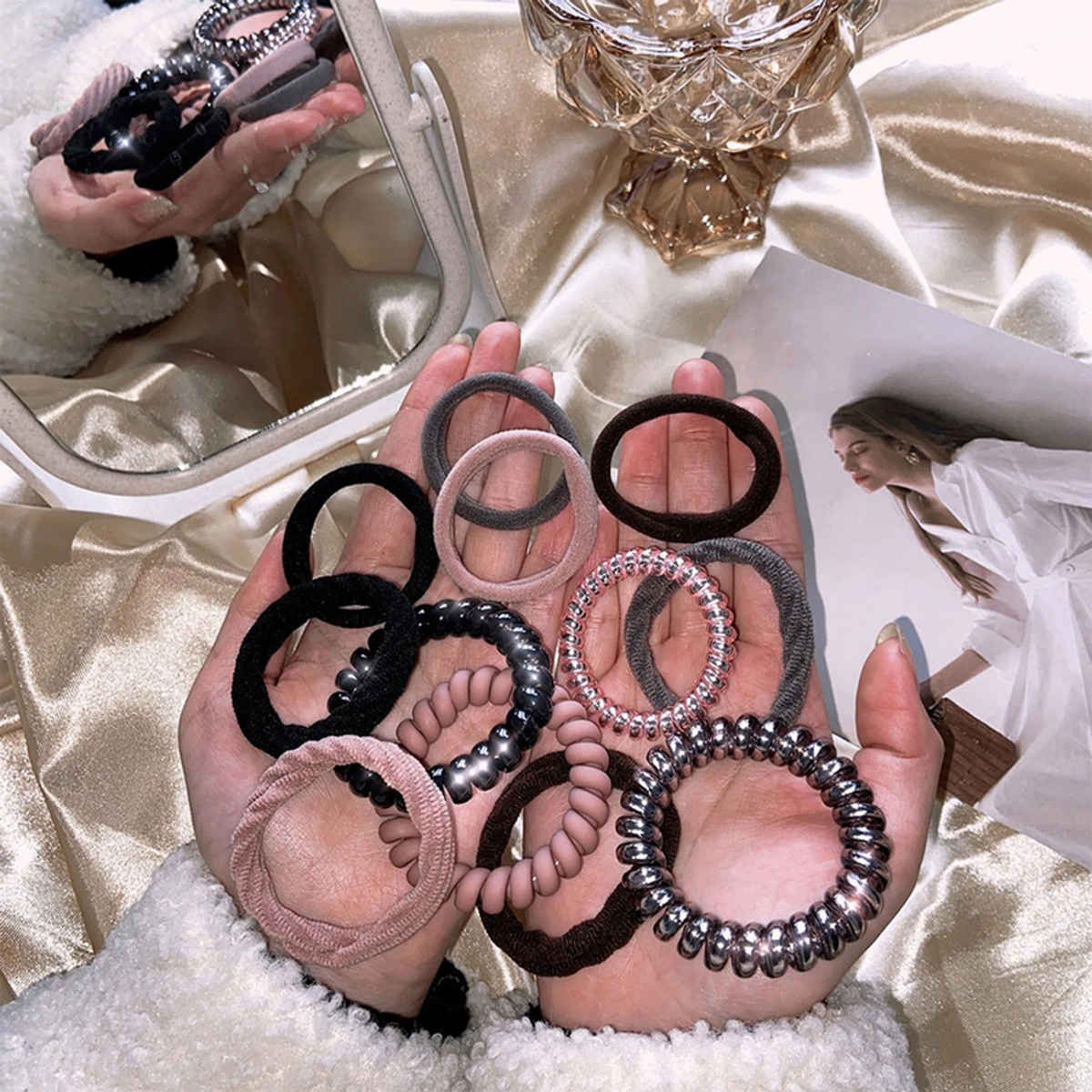 Jewels Galaxy Textured Hair Ties (Multicolour)