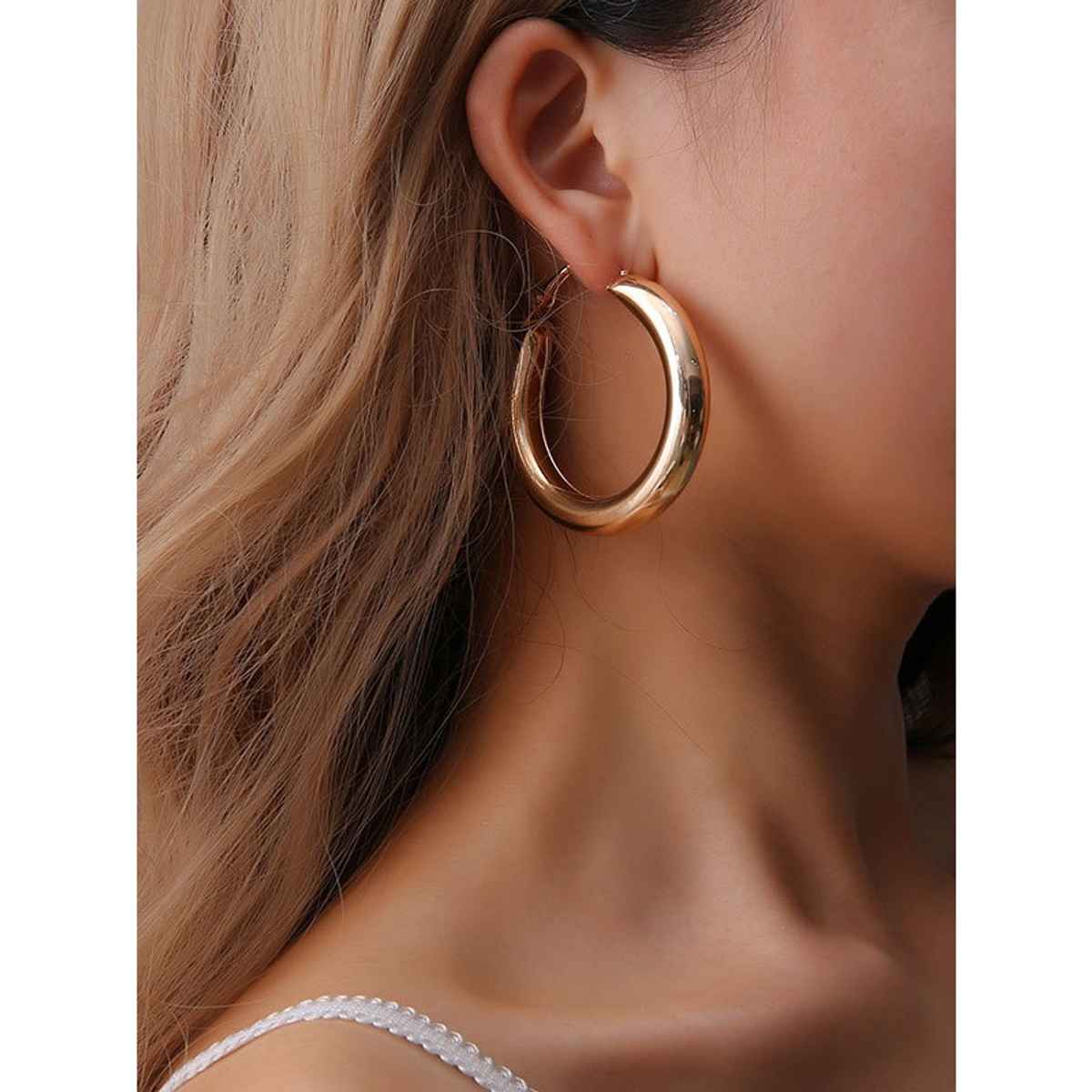 Everstylish A Fashionista Dream - Glittering Gold Loops
